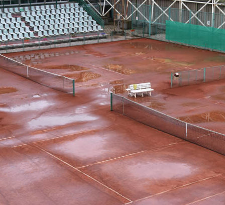 Construction d'un terrain de tennis à Cannes