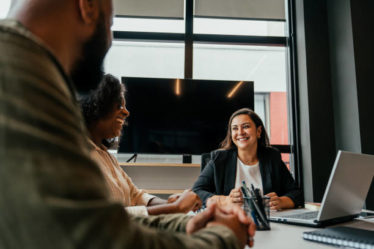 En matière de développement, la rapidité d’exécution est un facteur déterminant pour un lancement réussi. Une boutique woocommerce Paris