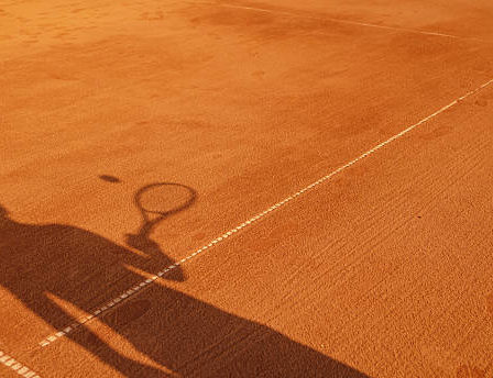 construction court de tennis en terre battue à Poitiers